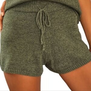 Sage The Label‎ High Waist Knit Shorts in Green Size L